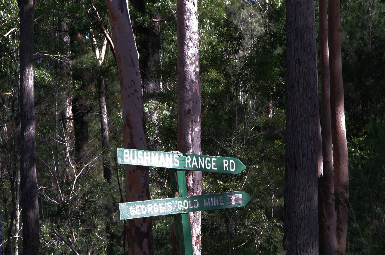 bushmans_range_road.jpg