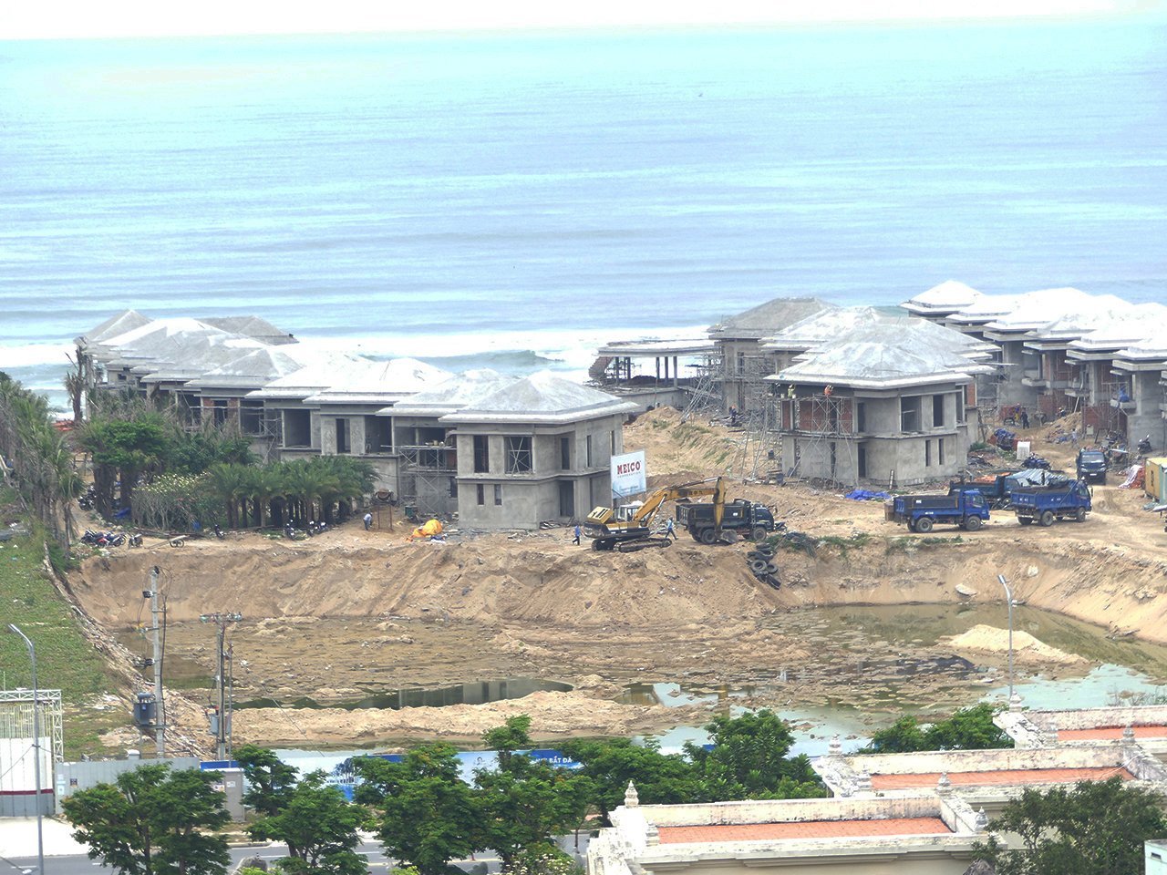 beachcottages.jpg